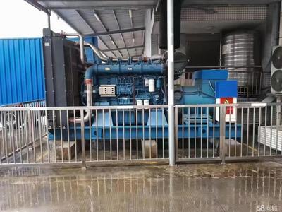 專業(yè)機(jī)械設(shè)備租賃 高效安全，服務(wù)無憂——從25T到650T吊車出租，24小時(shí)全天候支持